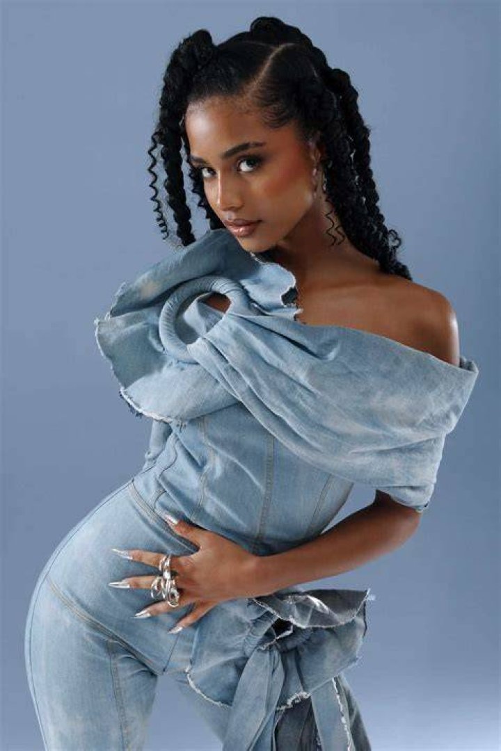 The Revealing Truth: Unveiling Tyla's Weight