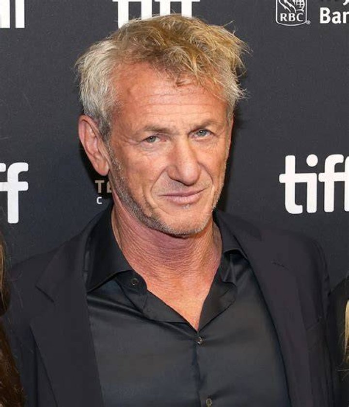 The Troubling Health Struggles Of Sean Penn