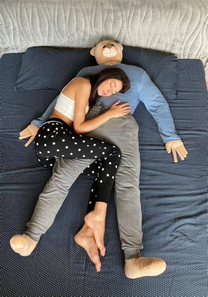 The Ultimate Cuddling Companion: Pillows With Arm Holes For Enhanced Coziness