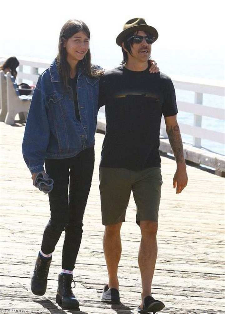 The Ultimate Guide To Anthony Kiedis' 19-Year-Old Girlfriend