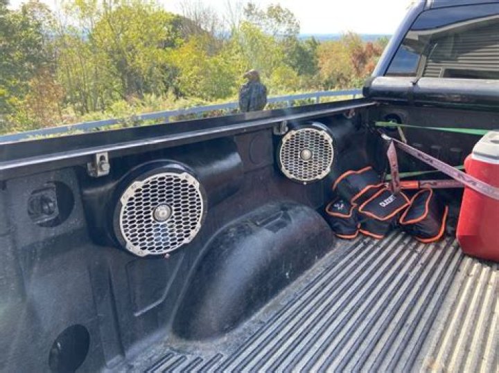 The Ultimate Truck Bed Speaker Bar Guide