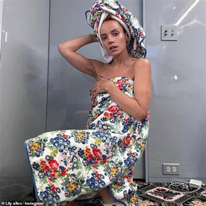 Uncensored Content | Lily Alcott OnlyFans | Behind The Scenes