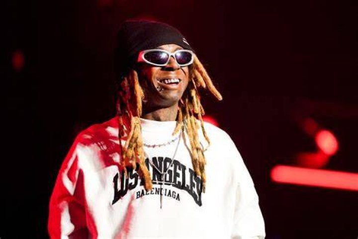 Uncover Lil Wayne's True Height: Measurements In Feet Revealed