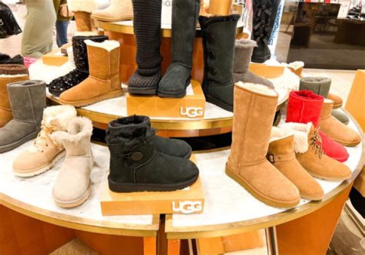 Uncover The Ultimate Cyber Monday Deals On Ugg Boots That Will Keep
