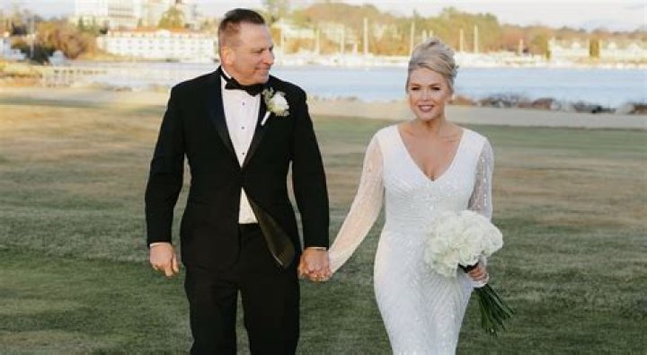 Uncovering The Relationship Status Of Caroline Leavitt