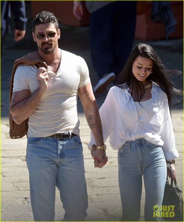 Unraveling The Love Life Of Michele Morrone: Who Are His Girlfriends?