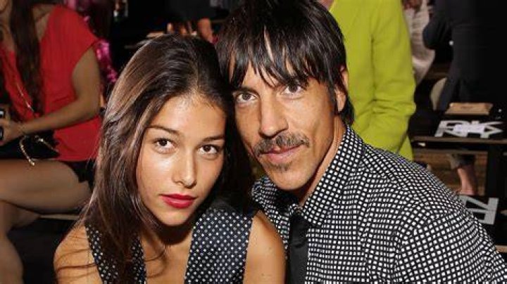 Unraveling The Romance: Anthony Kiedis And His Girlfriend Helena