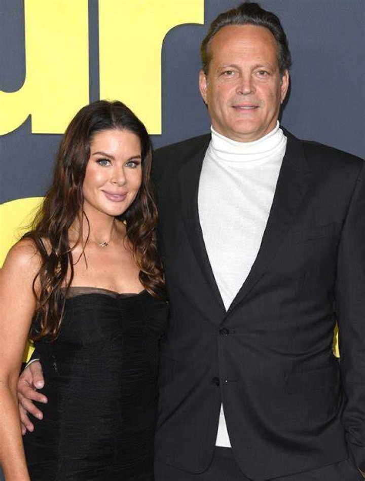 Unraveling Vince Vaughn's Relationships: A Journey Through Love And Companionship