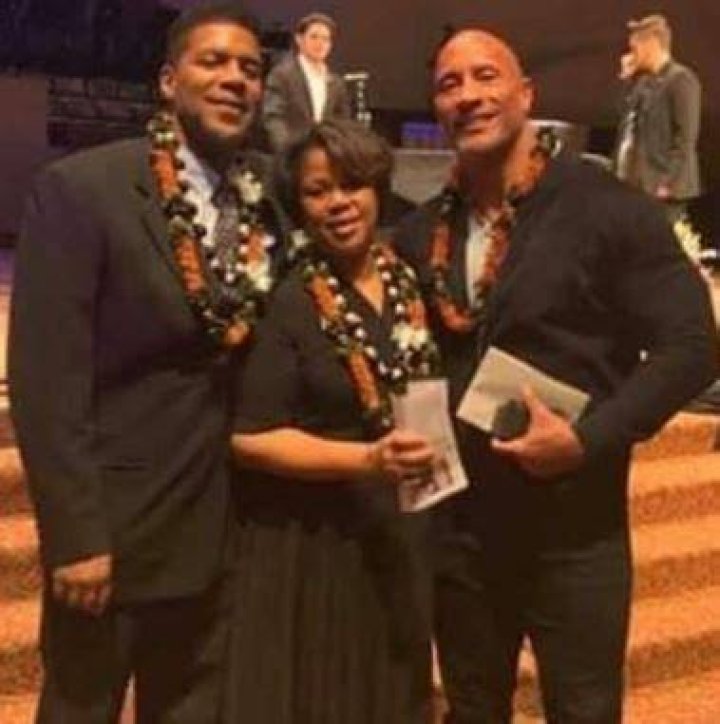 Unveiling Dwayne Johnson's Sister: The Life Of Wanda Bowles