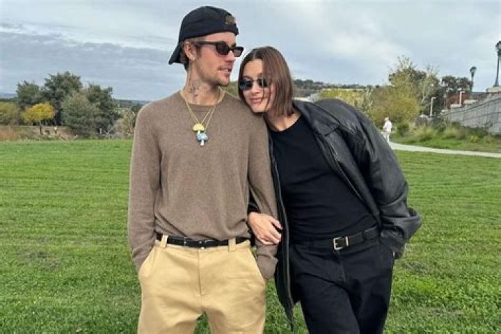 Unveiling Hailey Bieber's Family: Siblings Names And More