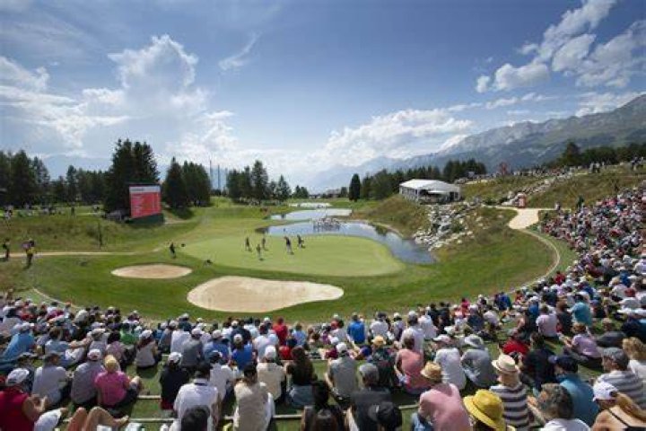 Unveiling Hunter Mickelson's Golfing Legacy And Financial Triumphs