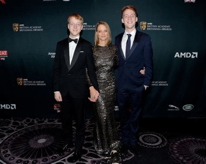 Unveiling Jodie Foster's Wealth: Discoveries And Insights