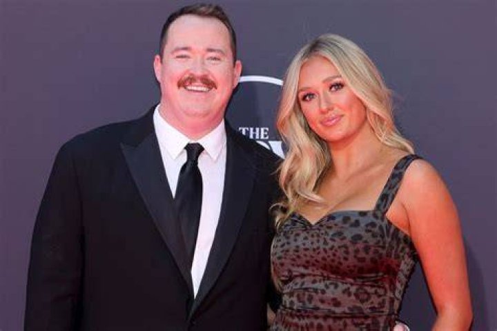 Unveiling Shane Gillis's Girlfriend: A Journey Into Their Relationship