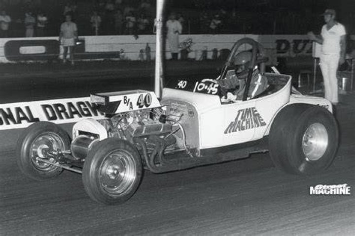 Unveiling The Age Of Robert Hight: A Drag Racing Legend