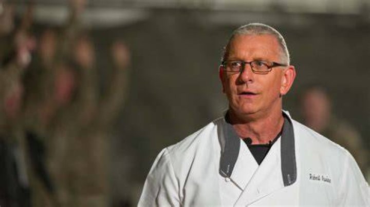 Unveiling The Age Of Robert Irvine: A Culinary Journey