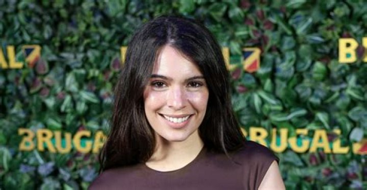 Unveiling The Enigma: Claudia Traisac's Height Explored