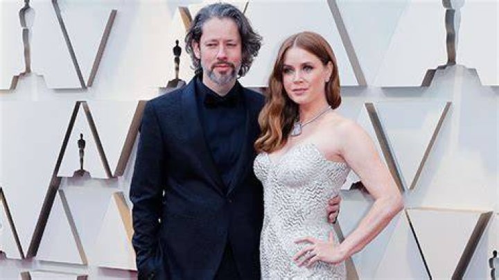 Unveiling The Enigma: Who Is Amy Adams Married To?