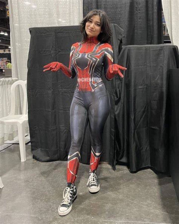 Unveiling The Extraordinary World Of Spidergirl Sophie Rain