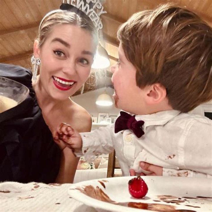 Unveiling The Heartwarming World Of Lauren Conrad's Family