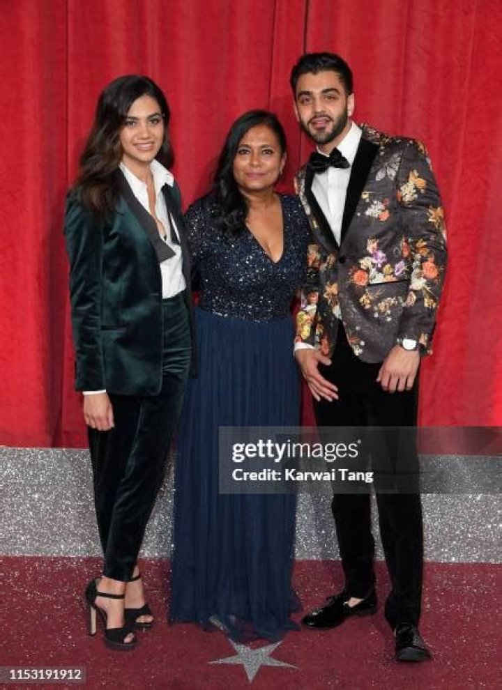 Unveiling The Inspiring Legacy Of Lisa Ambalavanar's Parents