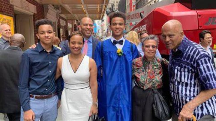 Unveiling The Life Of Hakeem Jeffries: Is Hakeem Jeffries' Wife A Public Figure?