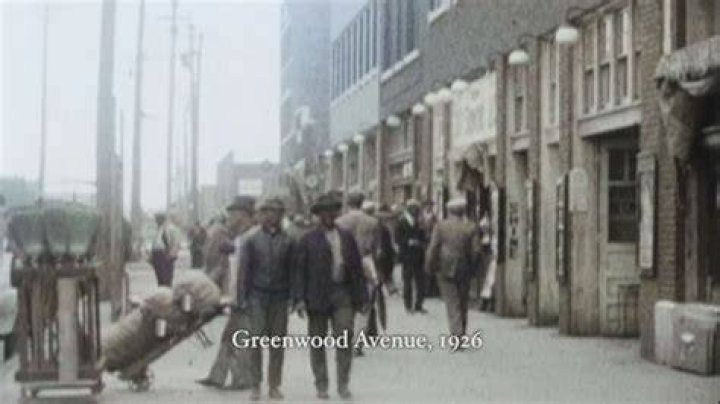 Unveiling The Life Of The Greenwood Wife: A Journey Through Love And Resilience