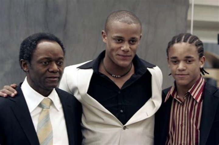 Unveiling The Life Of Vincent Kompany's Wife: A Portrait Of Love And Support