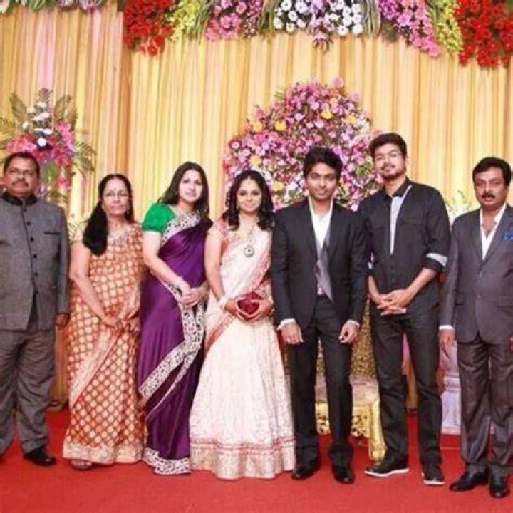 Unveiling The Mystery: Who Is Vijay Sethupathi's Wife?