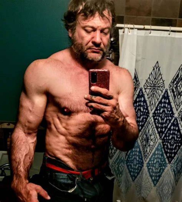 Unveiling The Secrets Of Devon Larratt's Herculean Physique