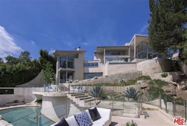 Unveiling The Secrets Of John S Middleton's Net Worth