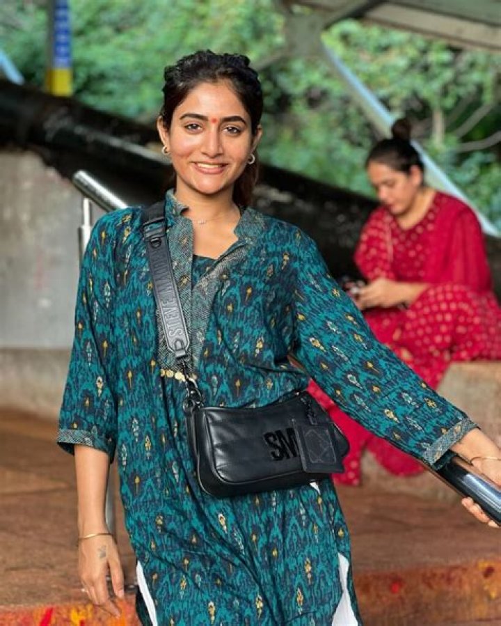 Unveiling The Secrets Of Nayani Pavani's Height: Insights And Discoveries