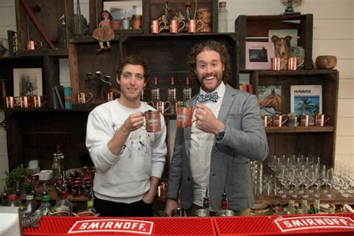 Unveiling The Secrets Of Thomas Middleditch's Height