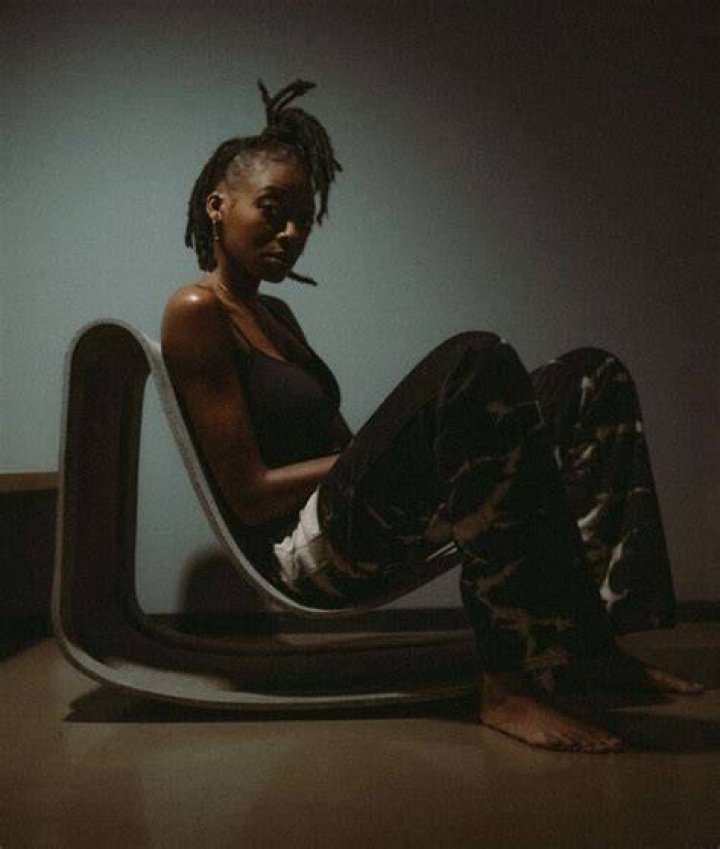 Unveiling The Symbolism And Impact Of "Little Simz Feet"