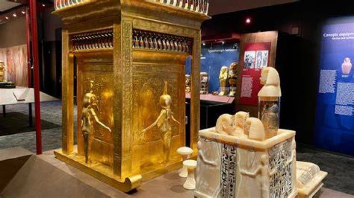 Unveiling The Treasures Of The Two Pieces Gold Room