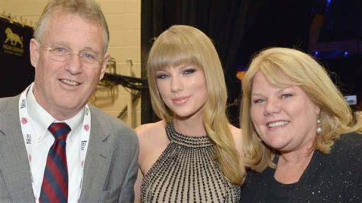 Unveiling The Truth: Did Taylor Swift's Parents Remarry?