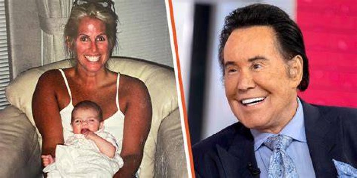 What Really Happened To Wayne Newton's Daughter Erin?