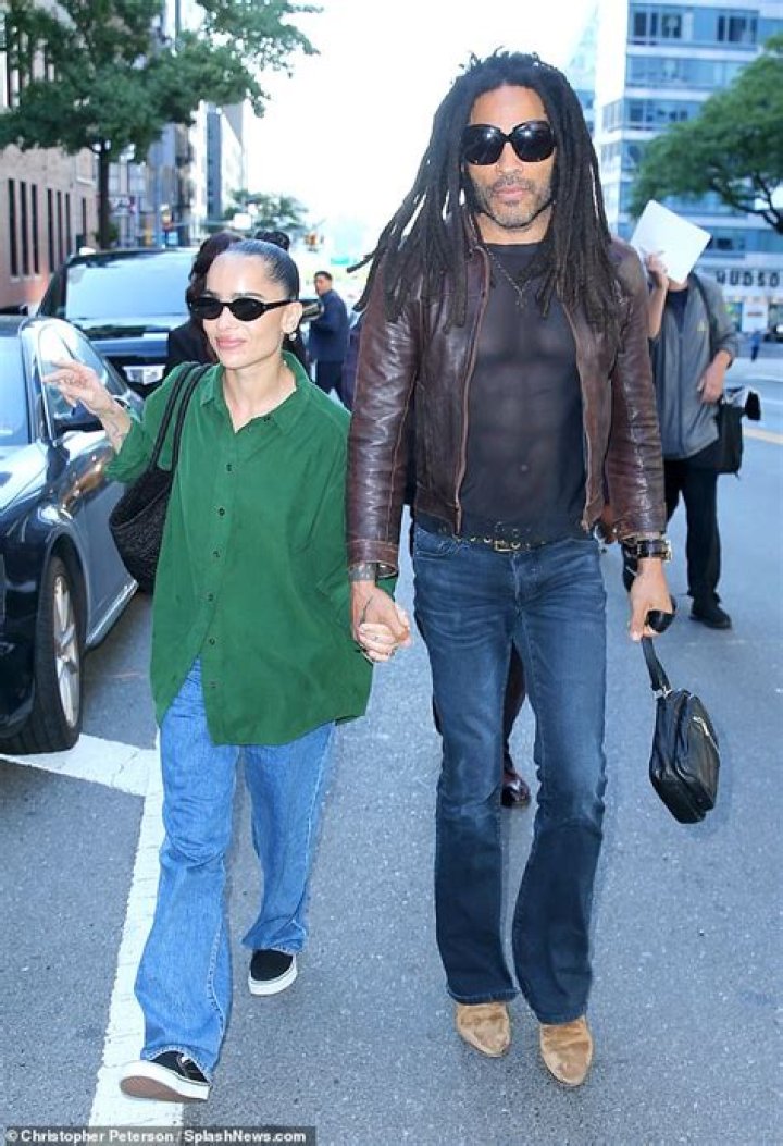 Zo Kravitz: Parents, Style, & Photos